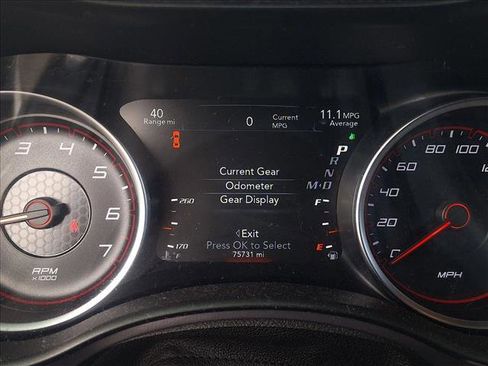 Used 2019 Dodge Charger Scat Pack w/ Dynamics Package RWD image 11