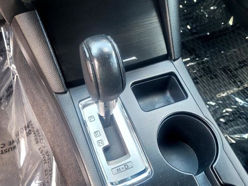 Used 2017 Subaru Outback 2.5i Limited image 24