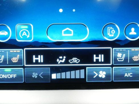 Used 2023 Subaru Outback Touring XT image 38