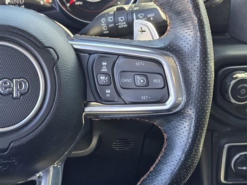 Used 2021 Jeep Wrangler Unlimited Rubicon w/ Trailer Tow Package image 27