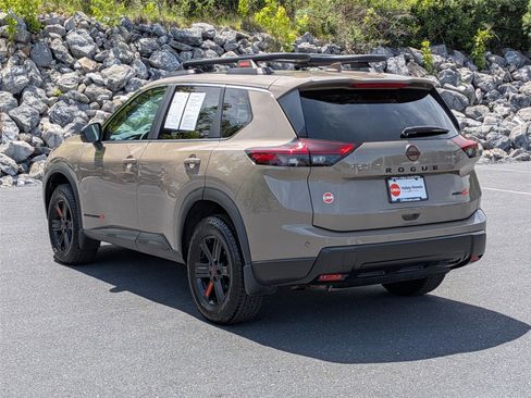 Certified 2025 Nissan Rogue SV w/ Rock Creek Premium Package AWD/4WD image 7