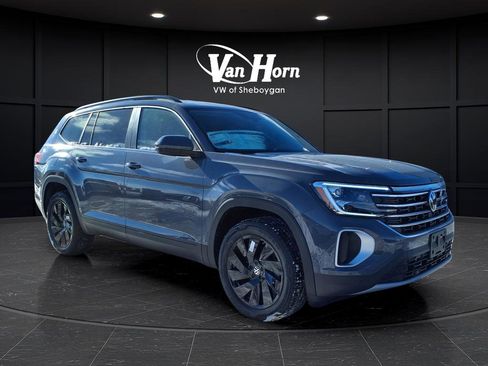 New 2026 Volkswagen Atlas SE image 1