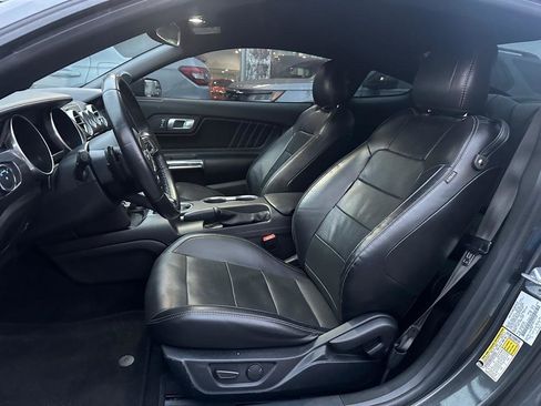 Used 2019 Ford Mustang GT w/ GT Performance Package RWD image 10