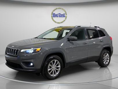 Used 2021 Jeep Cherokee Latitude Lux w/ Comfort/Convenience Group