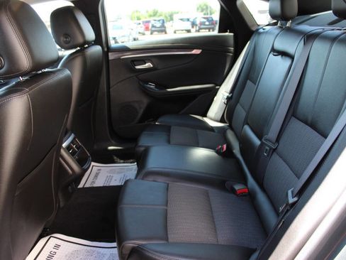 Used 2018 Chevrolet Impala LT image 14