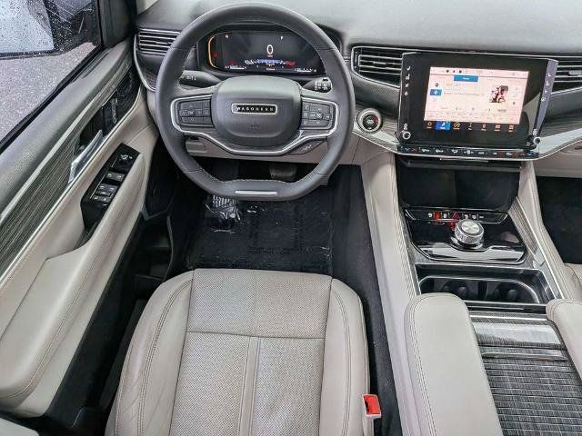 Used 2022 Jeep Wagoneer Series III RWD image 15