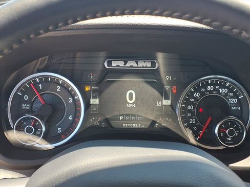 Used 2024 RAM 2500 Laramie w/ Safety Group AWD/4WD image 13