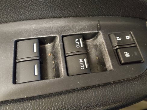 Used 2017 Honda Pilot Elite image 27