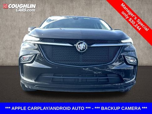 Used 2022 Buick Enclave Essence w/ Experience Buick Package image 2