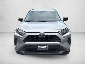 Used 2021 Toyota RAV4 LE AWD/4WD video 2