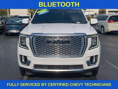 Used 2023 GMC Yukon XL Denali AWD/4WD image 13
