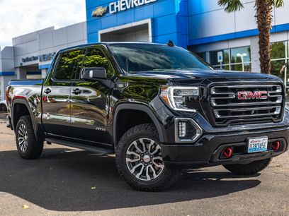 Used 2021 GMC Sierra 1500 AT4 w/ AT4 Premium Package