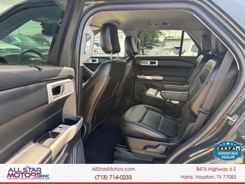 Used 2022 Ford Explorer Limited w/ Equipment Group 301A AWD/4WD image 12