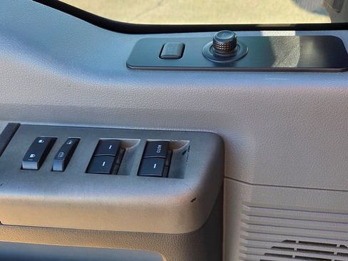 Used 2012 Ford F250 XLT w/ Skid Plate Pkg AWD/4WD image 32