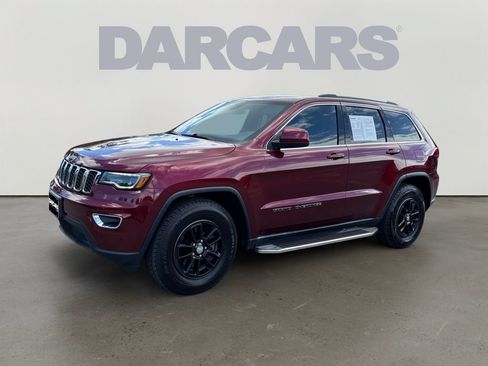 Certified 2020 Jeep Grand Cherokee Laredo RWD image 3