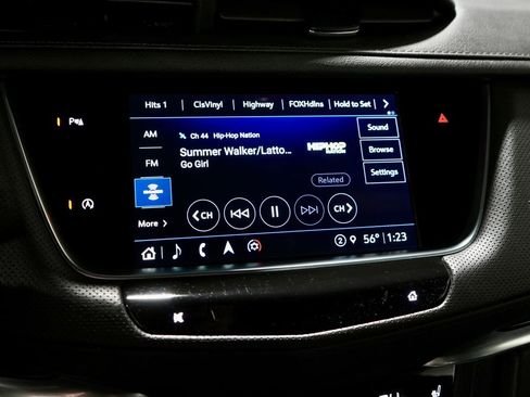 Used 2024 Cadillac XT5 Premium Luxury image 19