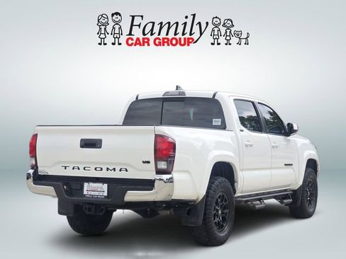 Used 2022 Toyota Tacoma SR5 image 4