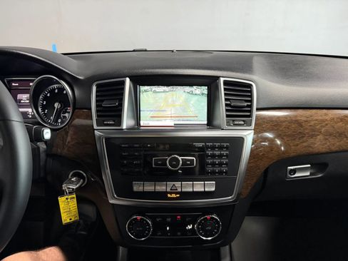 Used 2013 Mercedes-Benz ML 350 4MATIC image 12