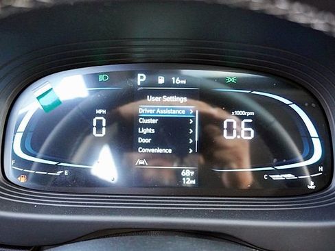 New 2026 Hyundai Venue SEL FWD image 36