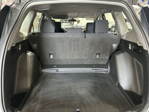 Used 2019 Honda CR-V LX image 26