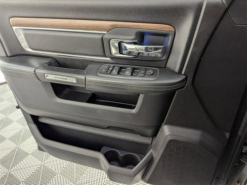 Certified 2016 RAM 1500 Laramie w/ Convenience Group image 24