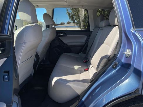 Used 2016 Subaru Forester 2.5i Limited AWD/4WD image 22