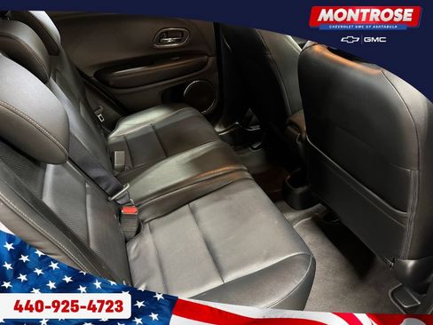 Used 2020 Honda HR-V Touring image 44