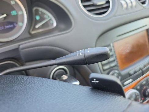 Used 2007 Mercedes-Benz SL 550 image 17