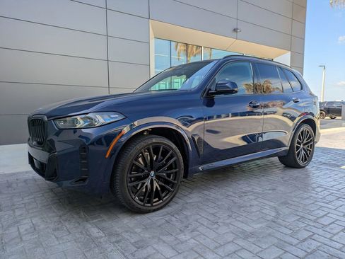 Used 2024 BMW X5 sDrive40i w/ M Sport Package RWD image 9