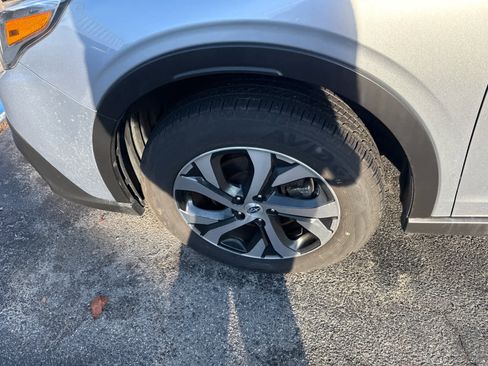 Used 2022 Subaru Outback Limited image 14