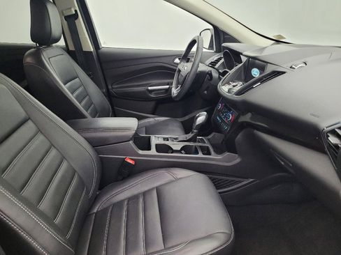 Used 2019 Ford Escape Titanium w/ U9j03 - Titanium Tow Package AWD/4WD image 21