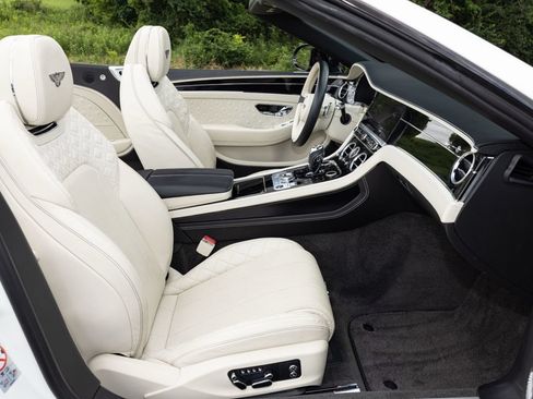 Used 2020 Bentley Continental GT AWD/4WD image 59