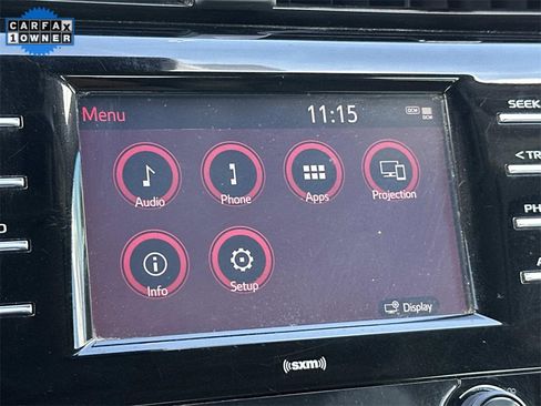 Used 2020 Toyota Camry SE image 30