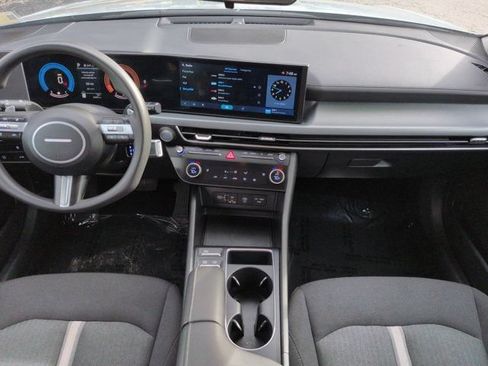 Used 2025 Hyundai Sonata SEL FWD image 13
