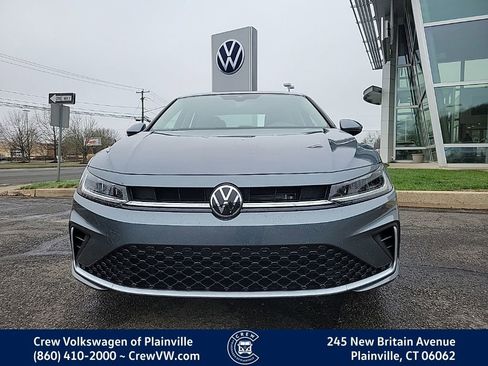 New 2026 Volkswagen Jetta SE image 22