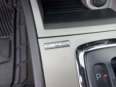 Used 2012 Ford Fusion SE image 37