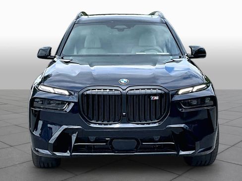 New 2026 BMW X7 M60i AWD/4WD image 3