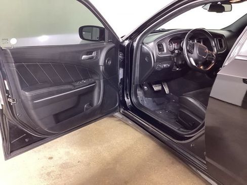Used 2021 Dodge Charger Scat Pack RWD image 9