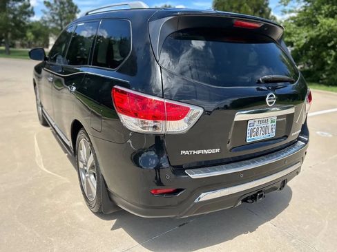 Used 2014 Nissan Pathfinder Platinum w/ Platinum Premium Package FWD image 8