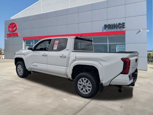 New 2026 Toyota Tacoma SR5 AWD/4WD image 6