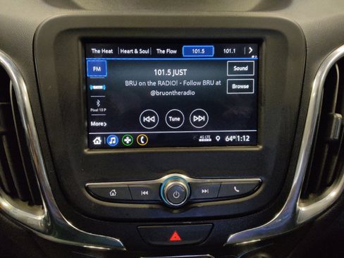 Used 2019 Chevrolet Equinox LT FWD image 25