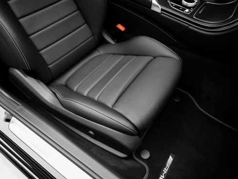 Used 2022 Mercedes-Benz C 300 C 300 image 61