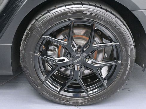 Used 2019 Cadillac CT6 V w/ Driver Assist Package image 34