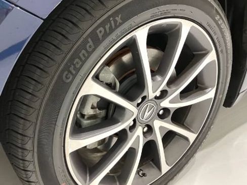 Used 2015 Acura TLX V6 w/ Technology Package FWD image 13