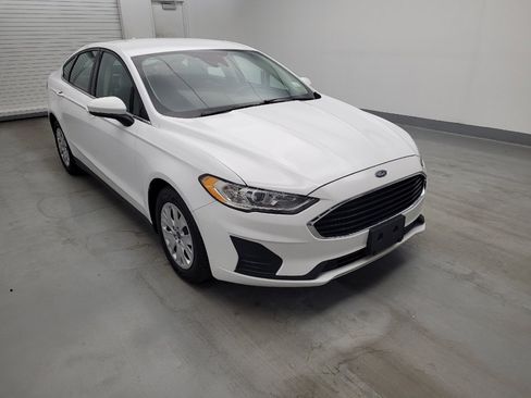 Used 2020 Ford Fusion S FWD image 13