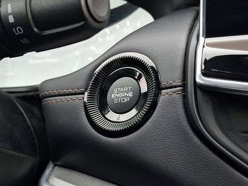 Used 2022 Jeep Compass Limited image 22