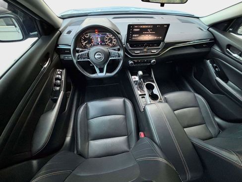 Used 2024 Nissan Altima 2.5 SR w/ SR Premium Package image 18