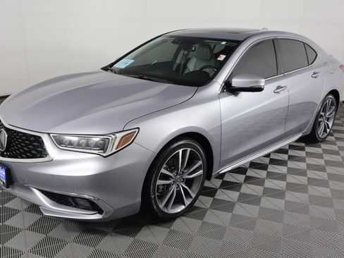 Used 2019 Acura TLX w/Advance Pkg image 10