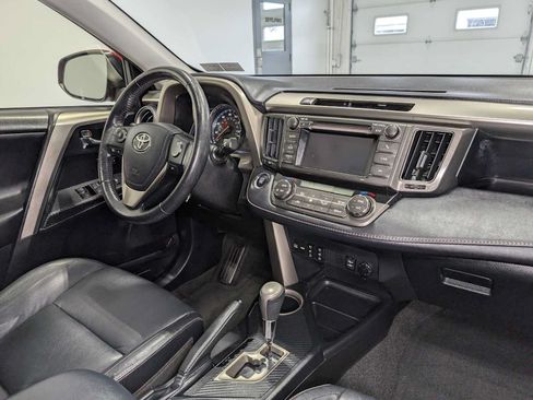 Used 2013 Toyota RAV4 Limited AWD/4WD image 42