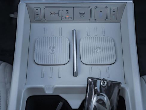 Used 2024 Hyundai Santa Fe Calligraphy image 24